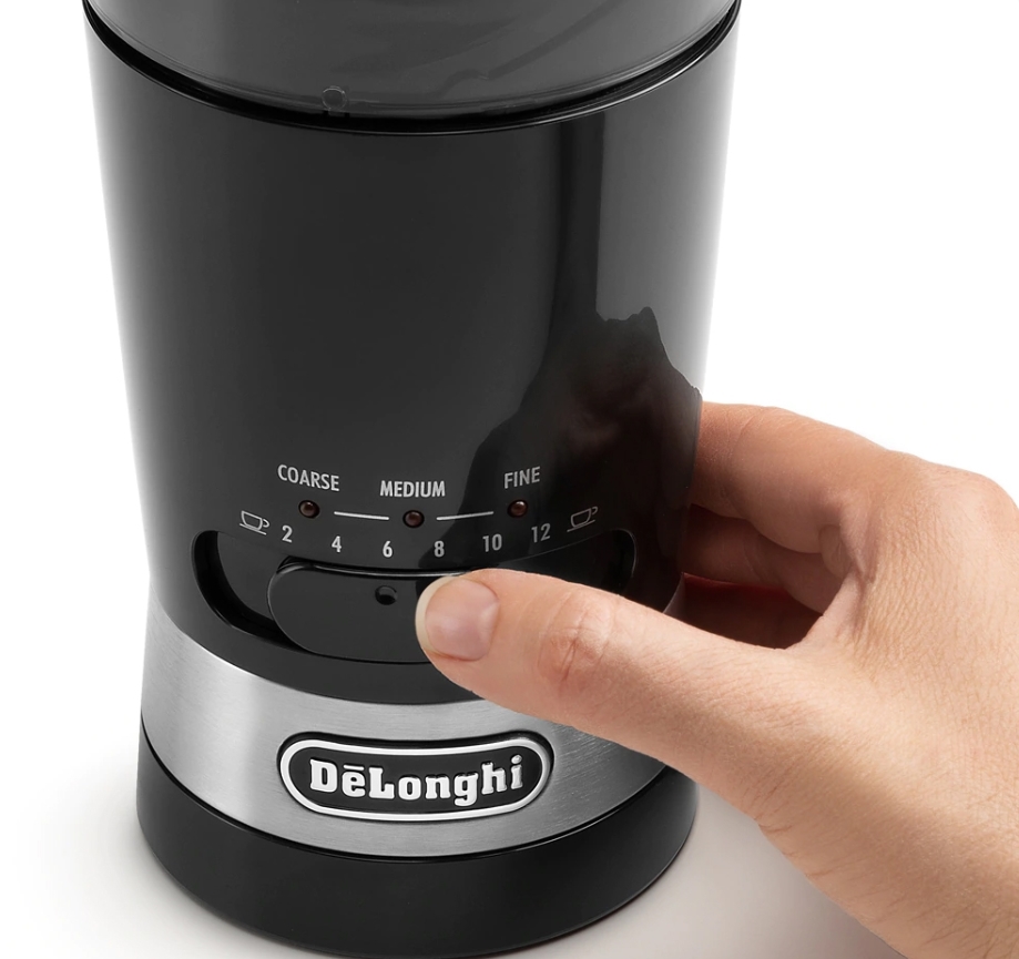 Электрическая кофемолка DeLonghi KG 210